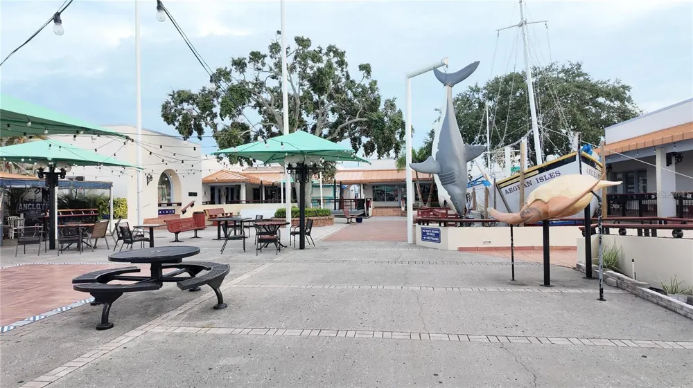 1500 SUNSET RD BLDG C #C7 Tarpon Springs, FL 34689