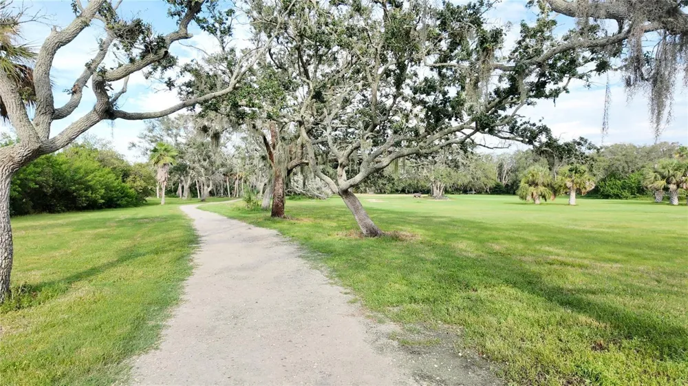 1500 SUNSET RD BLDG C #C7 Tarpon Springs, FL 34689