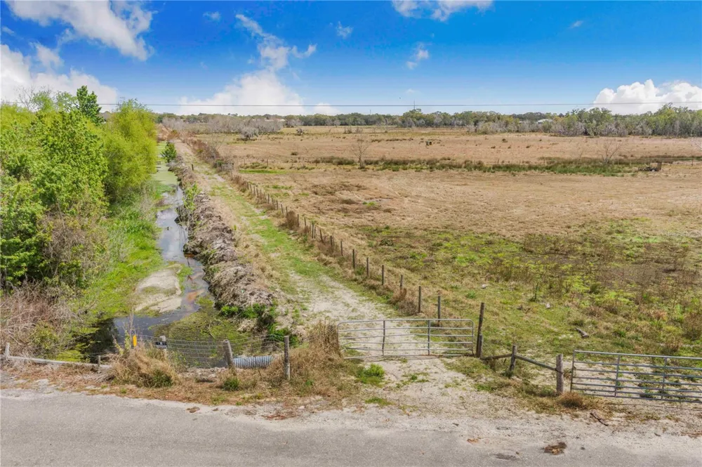 3705 HIGH STREET Winter Haven, FL 33881