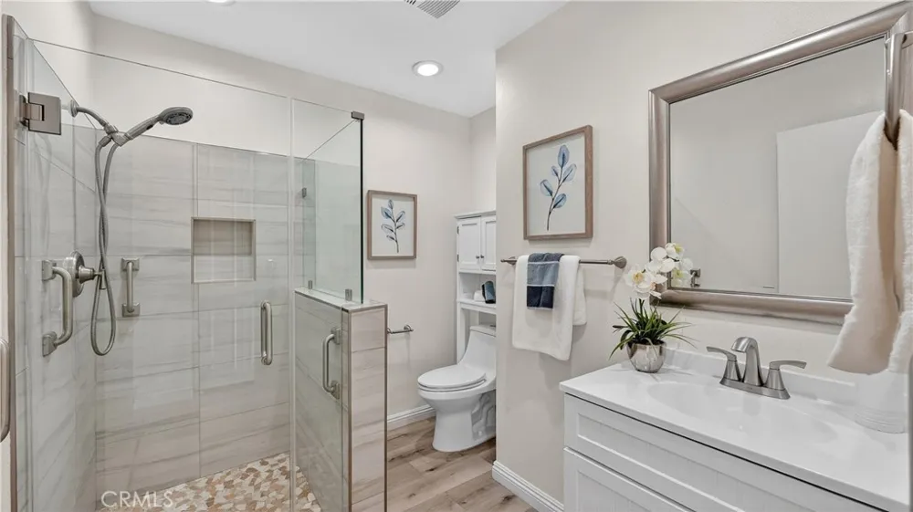 1881 Mitchell #95 Tustin, CA 92780