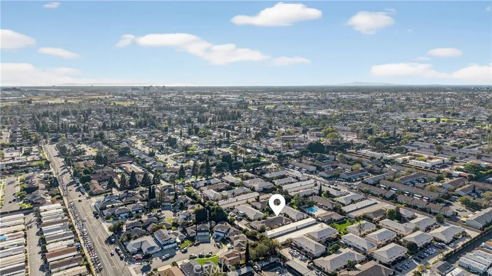 1881 Mitchell #95 Tustin, CA 92780