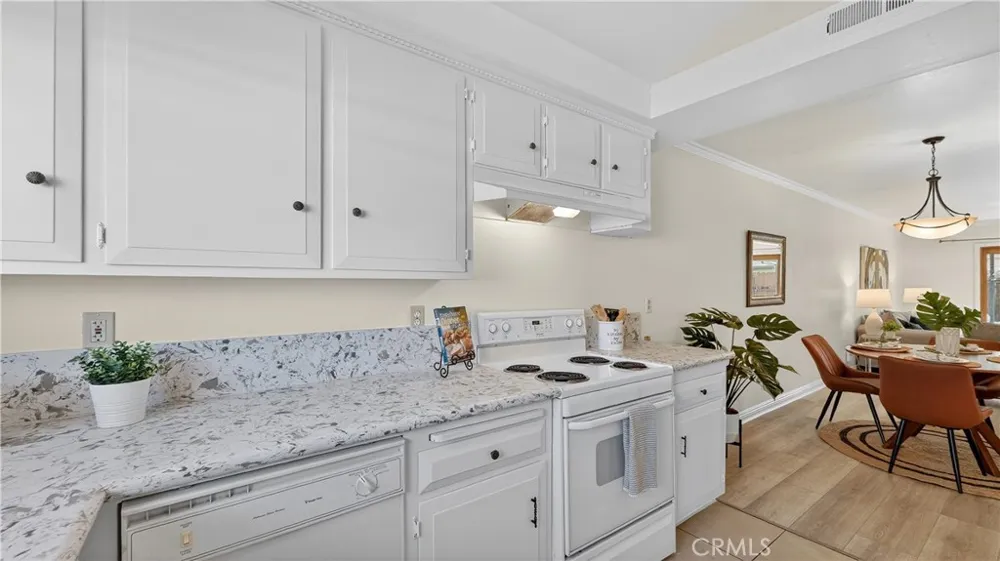 1881 Mitchell #95 Tustin, CA 92780