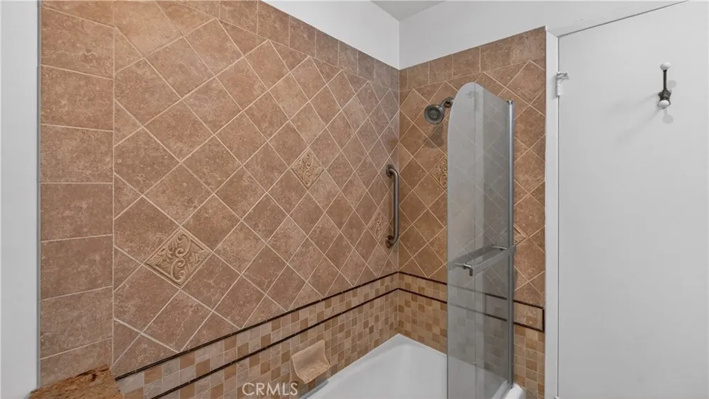 1881 Mitchell #95 Tustin, CA 92780