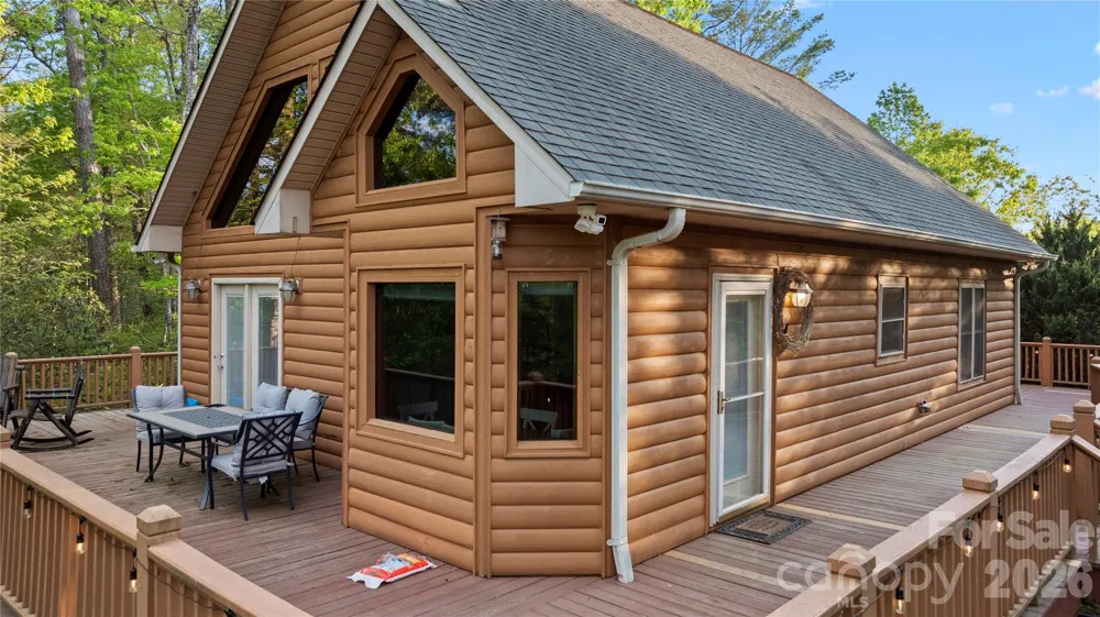 273 Rhododendron Road Almond, NC 28702