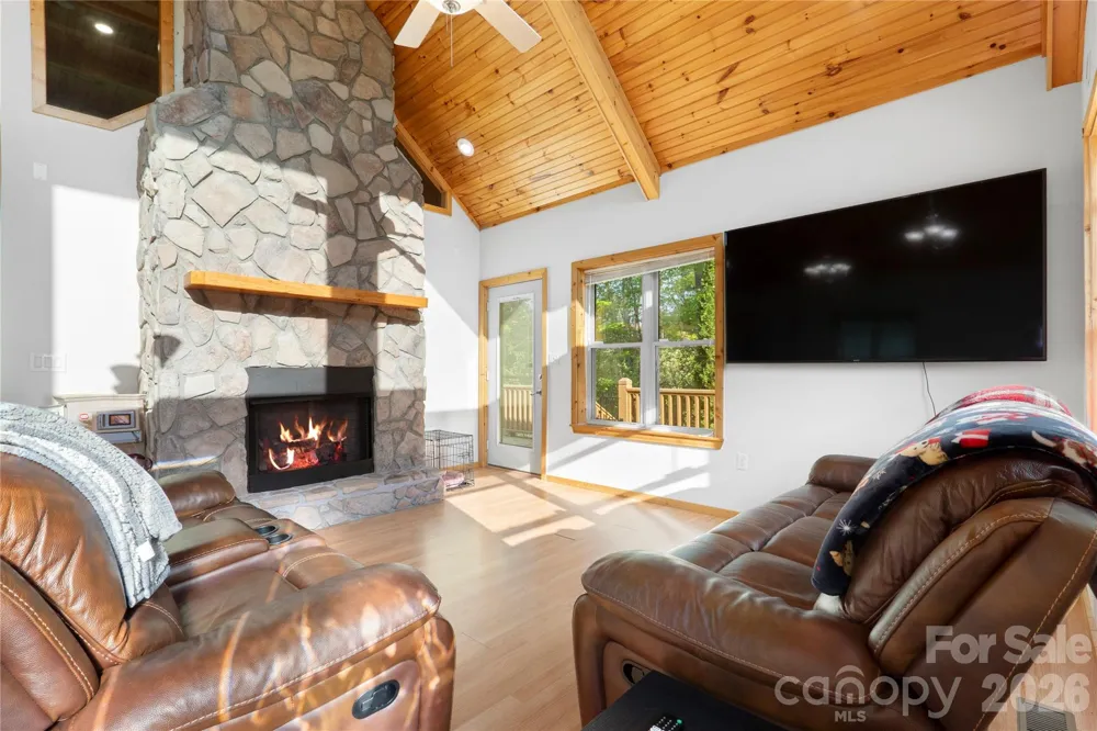 273 Rhododendron Road Almond, NC 28702
