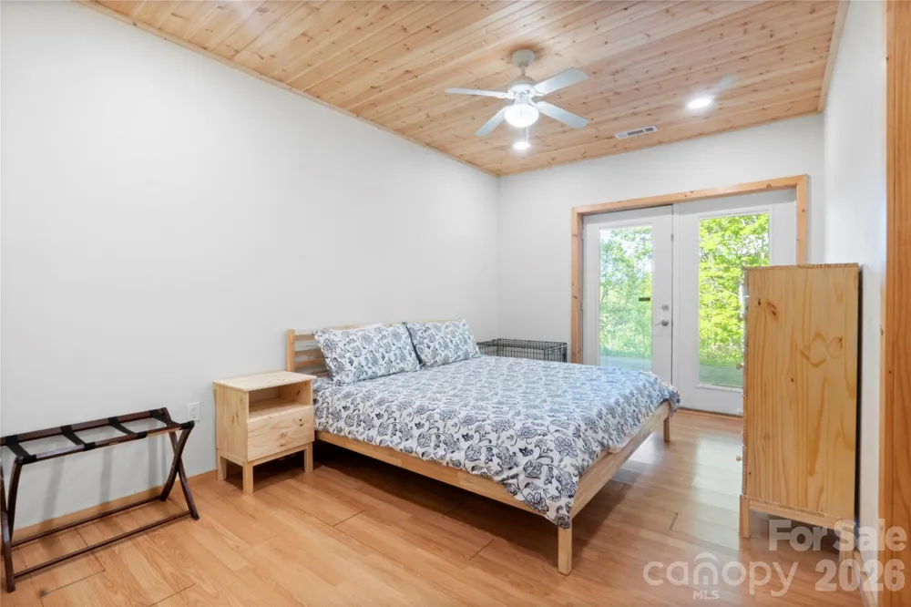 273 Rhododendron Road Almond, NC 28702