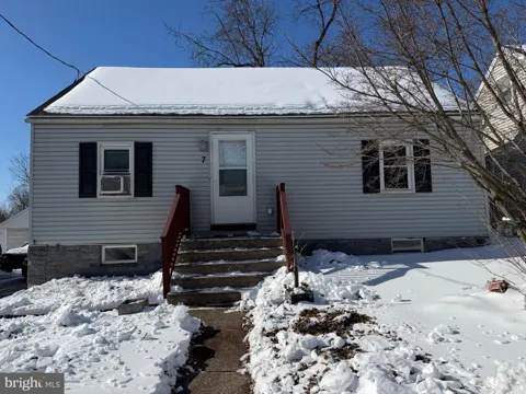 7 RUTHERFORD ROAD