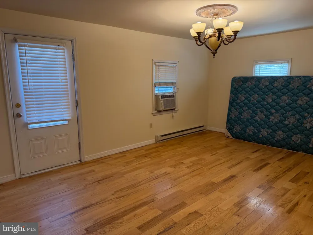 7 RUTHERFORD ROAD Harrisburg, PA 17109