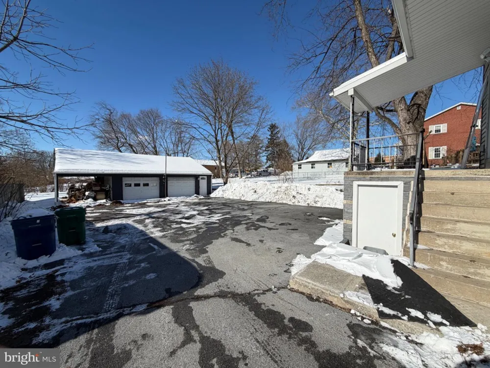 7 RUTHERFORD ROAD Harrisburg, PA 17109