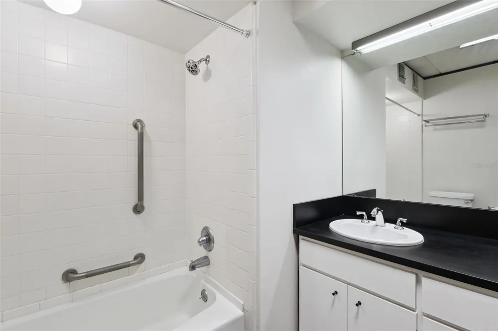 503 AVENUE B NW #503 Winter Haven, FL 33881