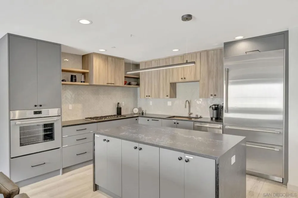 801 Seacoast Imperial Beach, CA 91932