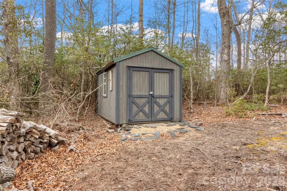 87 Trails End Road #28 Little Switzerland, NC 28749