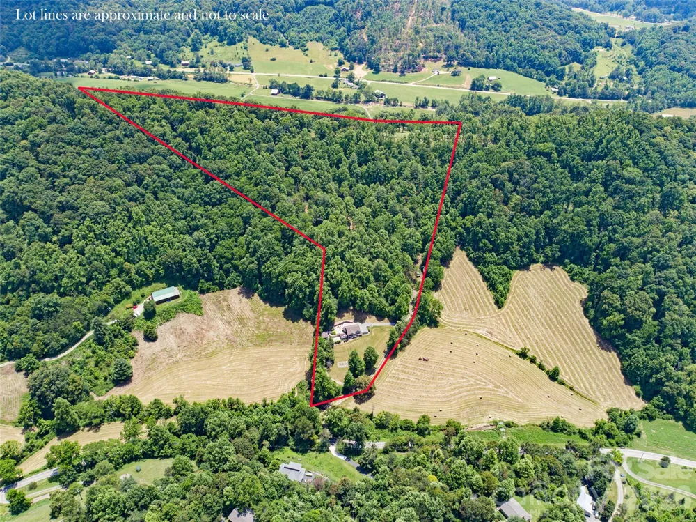 189 Poverty Branch Road Barnardsville, NC 28709