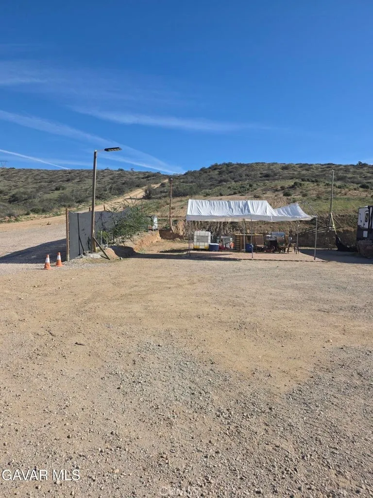 Briggs Agua Dulce, CA 91350