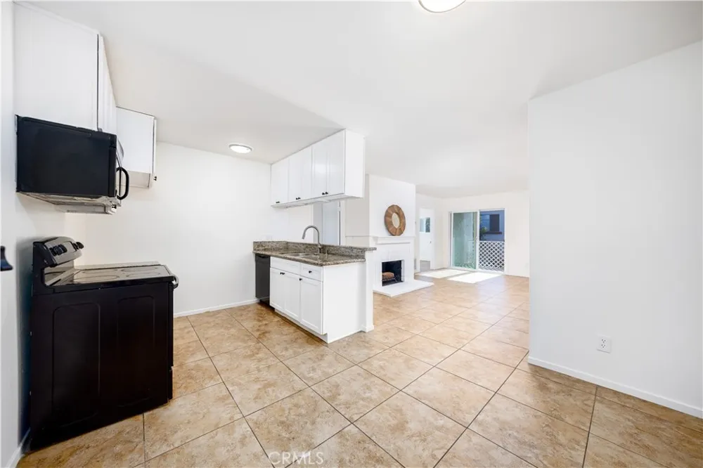 23611 Golden Springs #I12 Diamond Bar, CA 91765