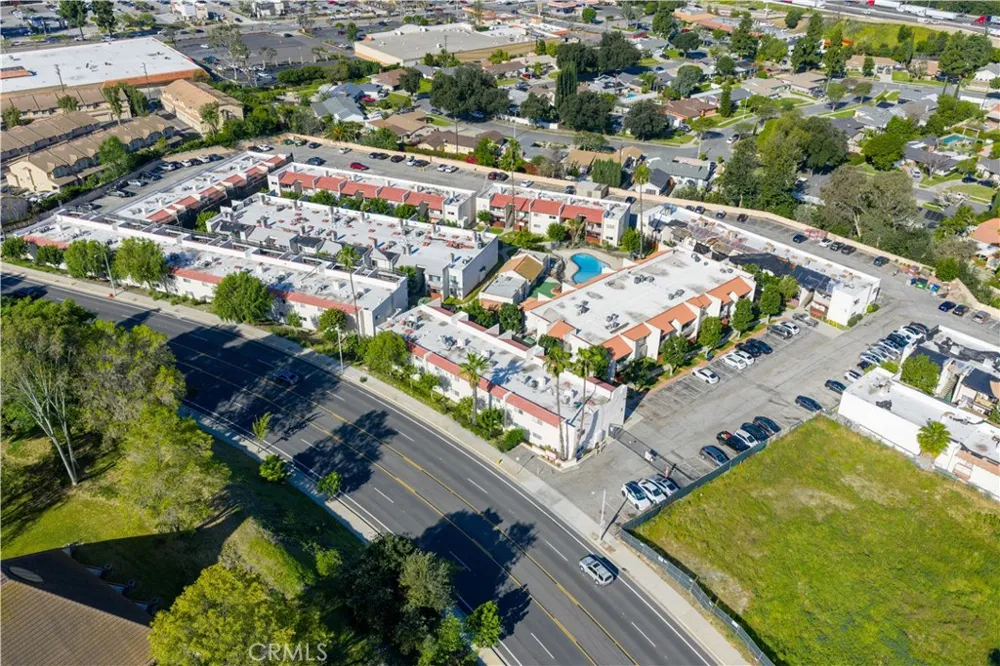 23611 Golden Springs #I12 Diamond Bar, CA 91765