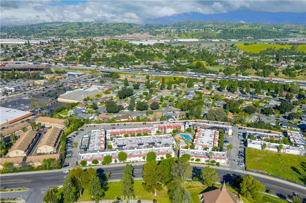 23611 Golden Springs #I12 Diamond Bar, CA 91765