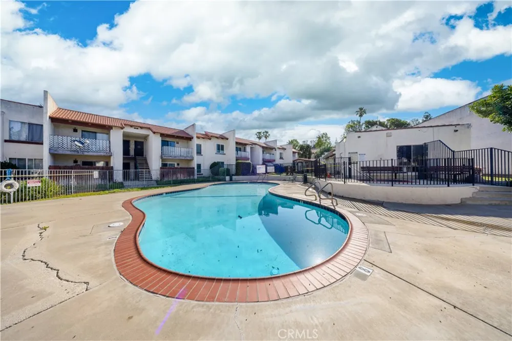 23611 Golden Springs #I12 Diamond Bar, CA 91765