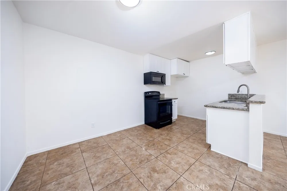 23611 Golden Springs #I12 Diamond Bar, CA 91765
