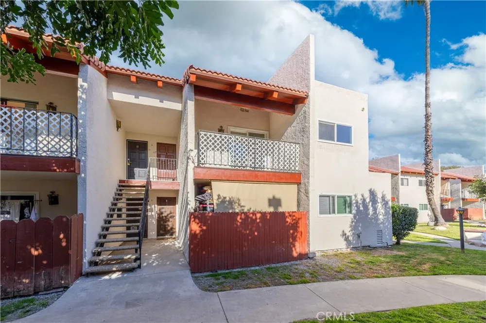 23611 Golden Springs #I12 Diamond Bar, CA 91765