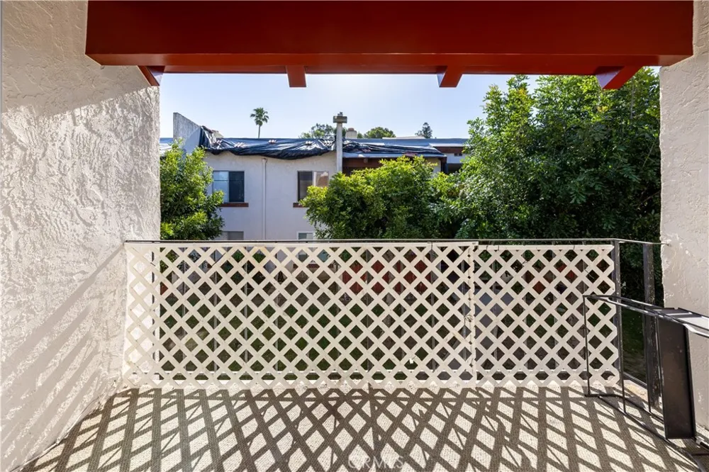 23611 Golden Springs #I12 Diamond Bar, CA 91765