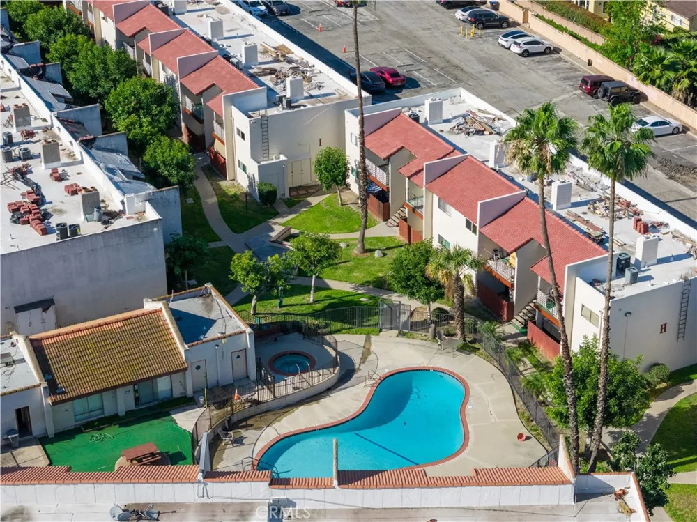 23611 Golden Springs #I12 Diamond Bar, CA 91765