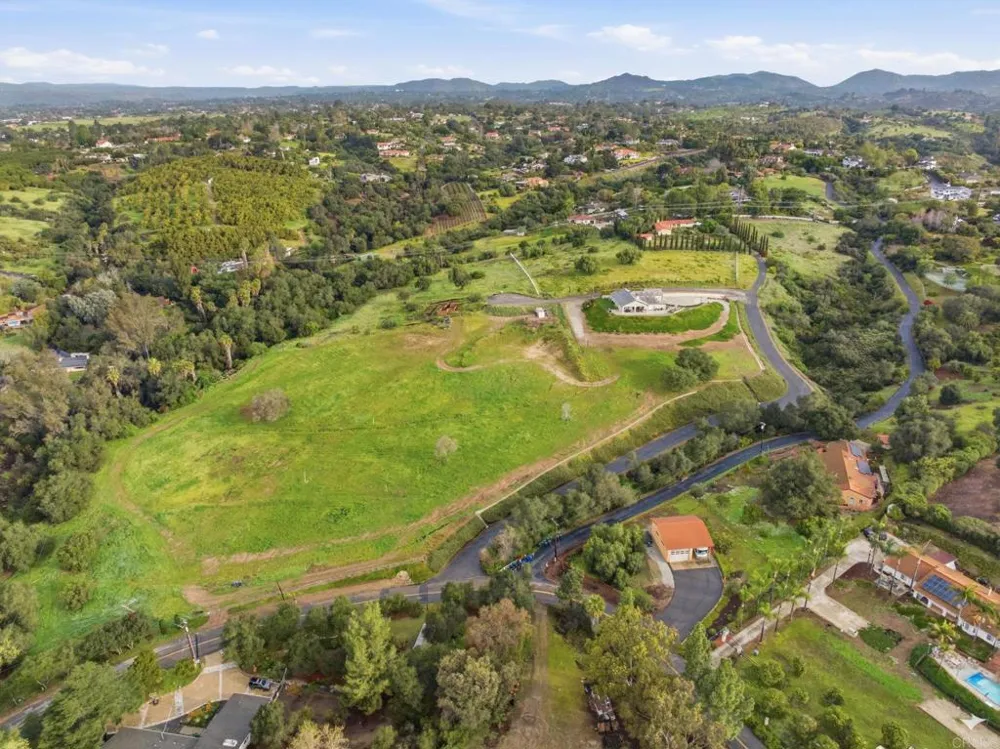 3600 Linda Vista Drive Fallbrook, CA 92028