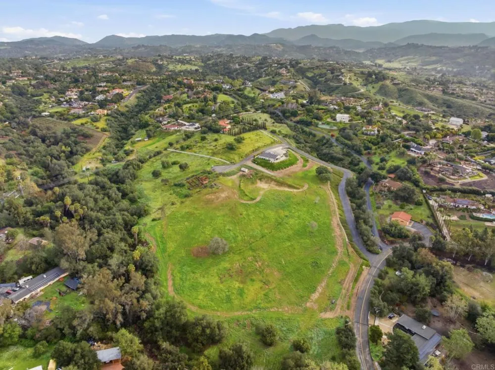 3600 Linda Vista Drive Fallbrook, CA 92028