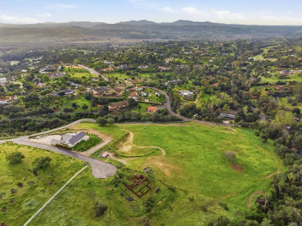 3600 Linda Vista Drive Fallbrook, CA 92028