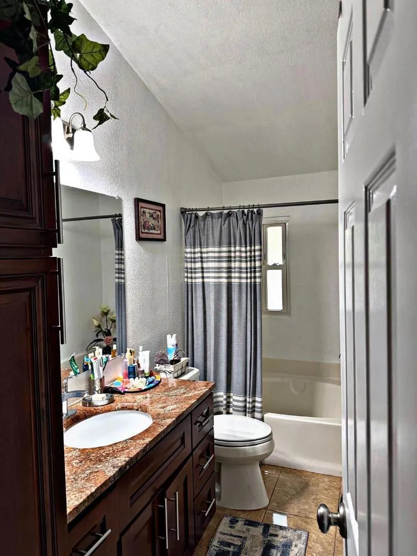 1010 ARROYO LINDO COURT Napa, CA 94558