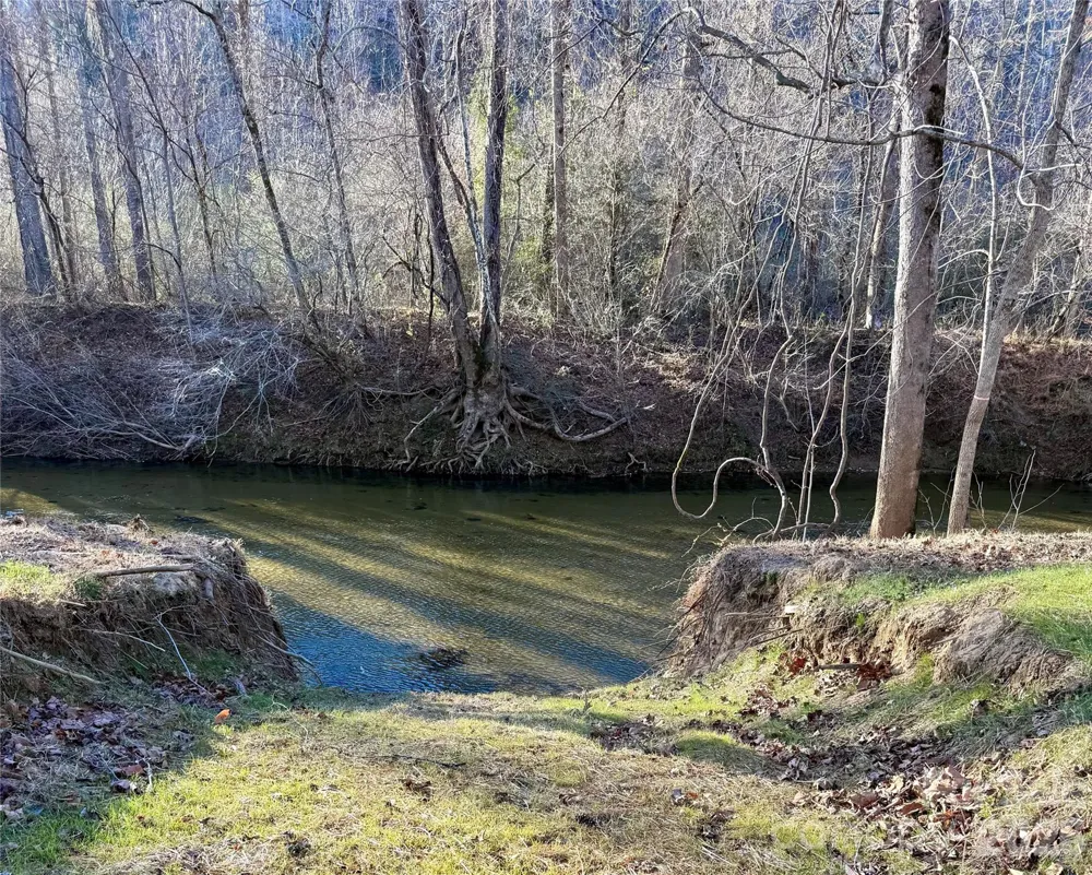 5915 River Hollow Trail #758 Lenoir, NC 28645