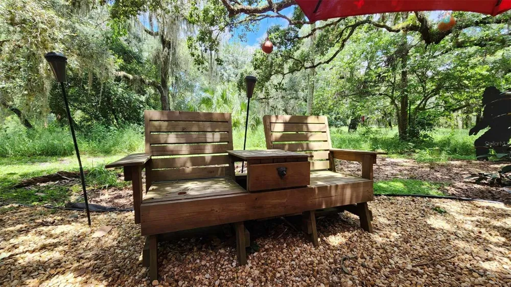 389 LONGHORN DRIVE River Ranch, FL 33867