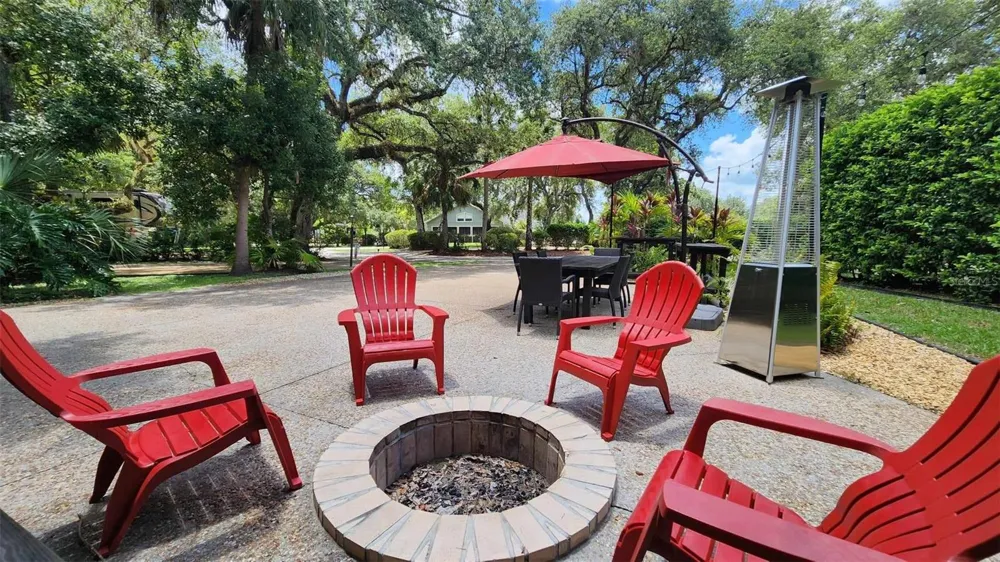 389 LONGHORN DRIVE River Ranch, FL 33867