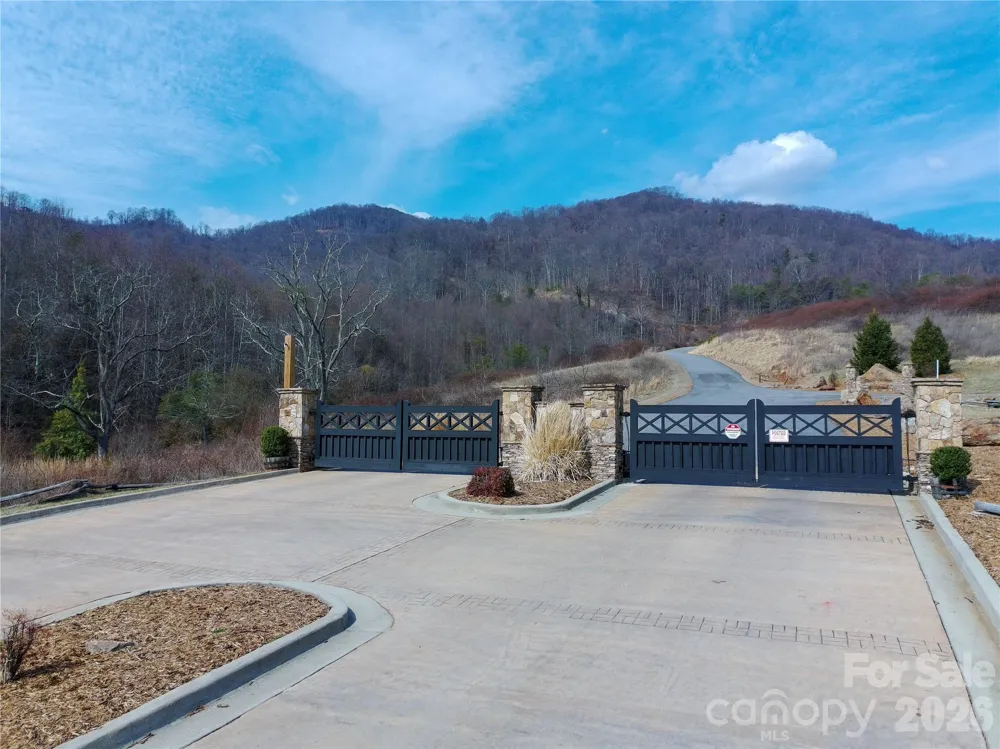 0 Summit Hills Drive Candler, NC 28716