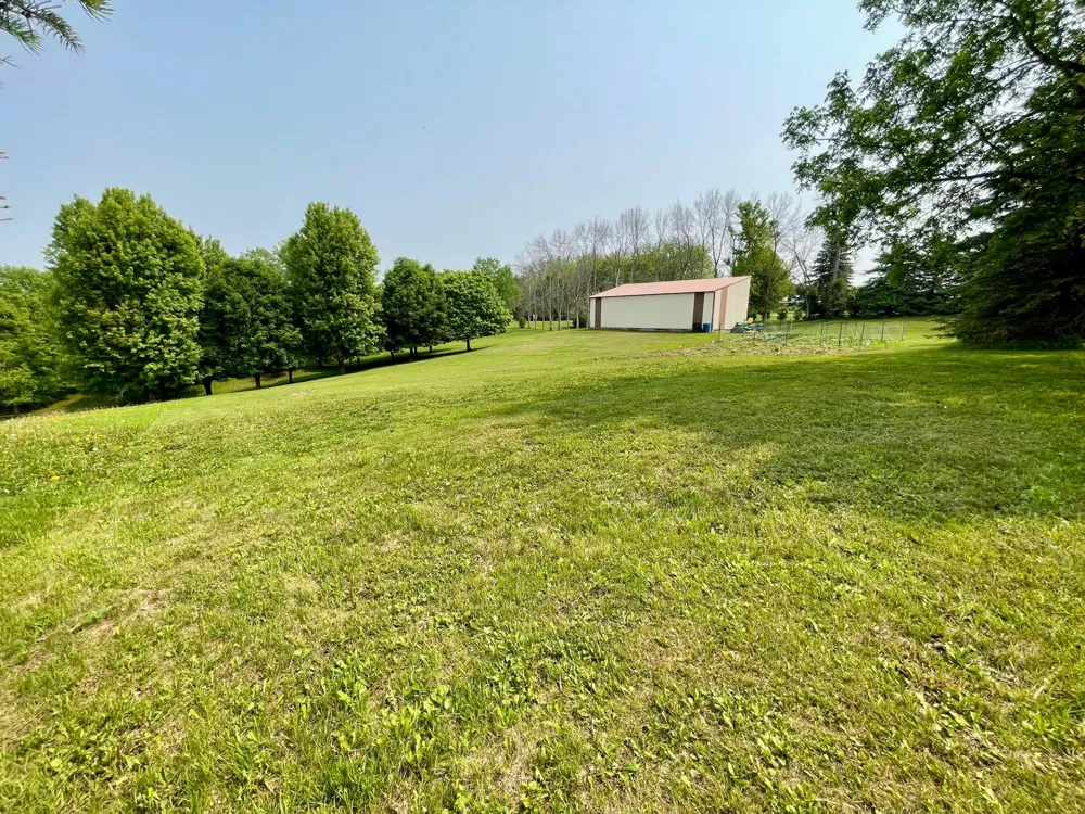 32337 Juniper Road Chatfield, MN 55923