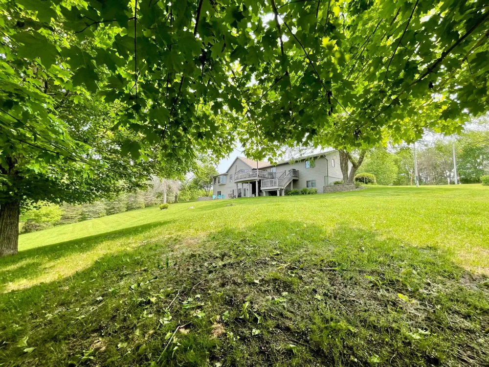 32337 Juniper Road Chatfield, MN 55923