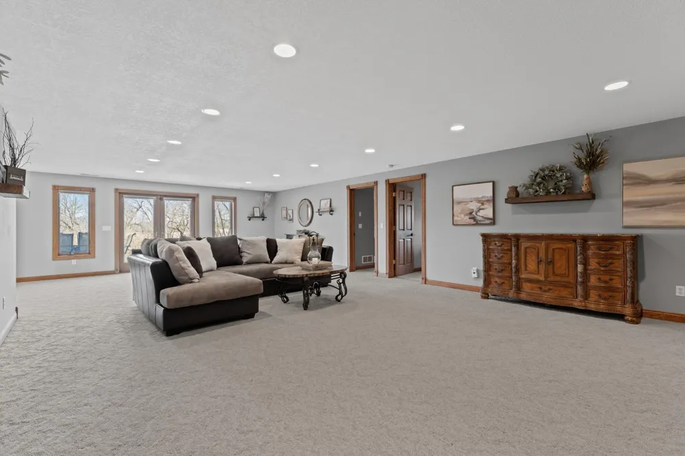 32337 Juniper Road Chatfield, MN 55923
