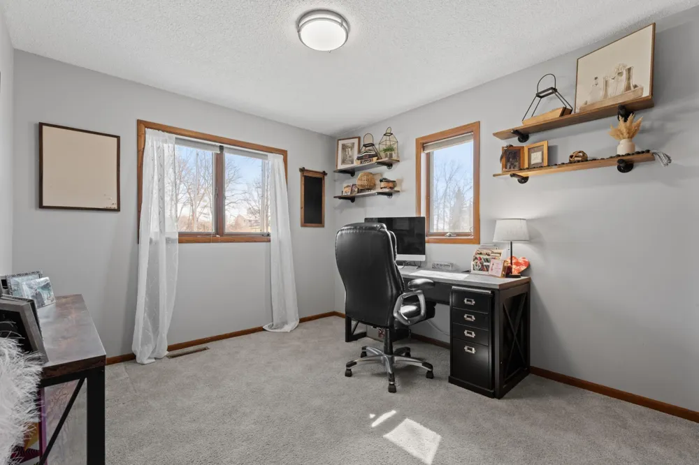 32337 Juniper Road Chatfield, MN 55923