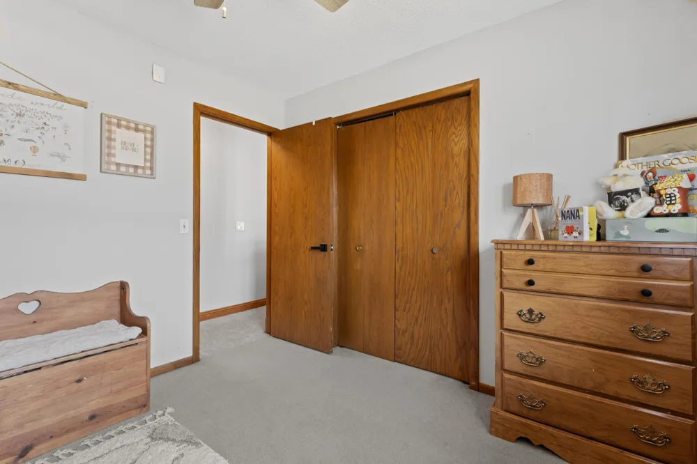32337 Juniper Road Chatfield, MN 55923
