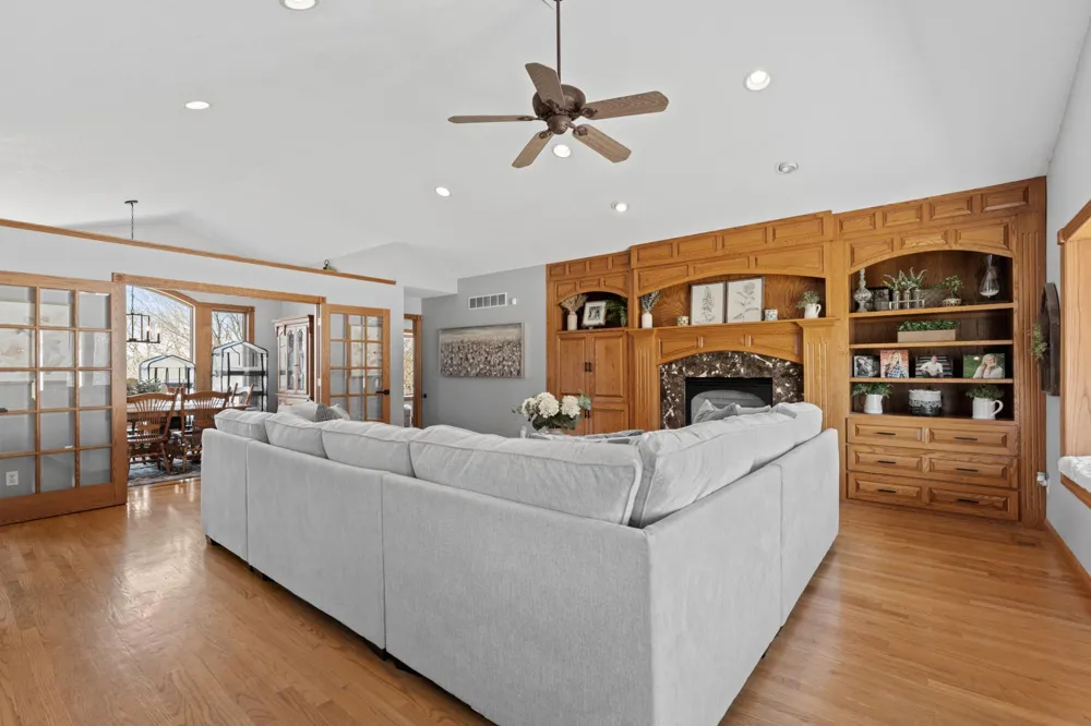 32337 Juniper Road Chatfield, MN 55923