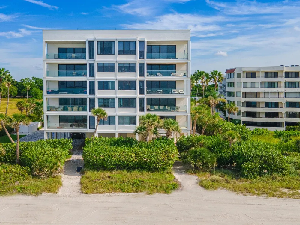 1511 GULF OF MEXICO DRIVE #201 Longboat Key, FL 34228