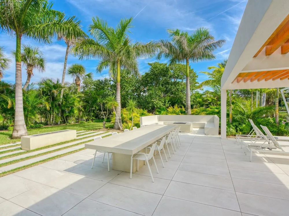 1511 GULF OF MEXICO DRIVE #201 Longboat Key, FL 34228