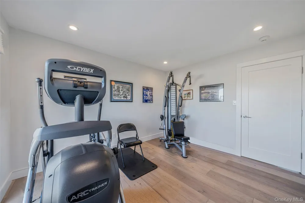 1233 Beech Street #5 Atlantic Beach, NY 11509