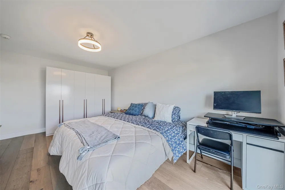 1233 Beech Street #5 Atlantic Beach, NY 11509