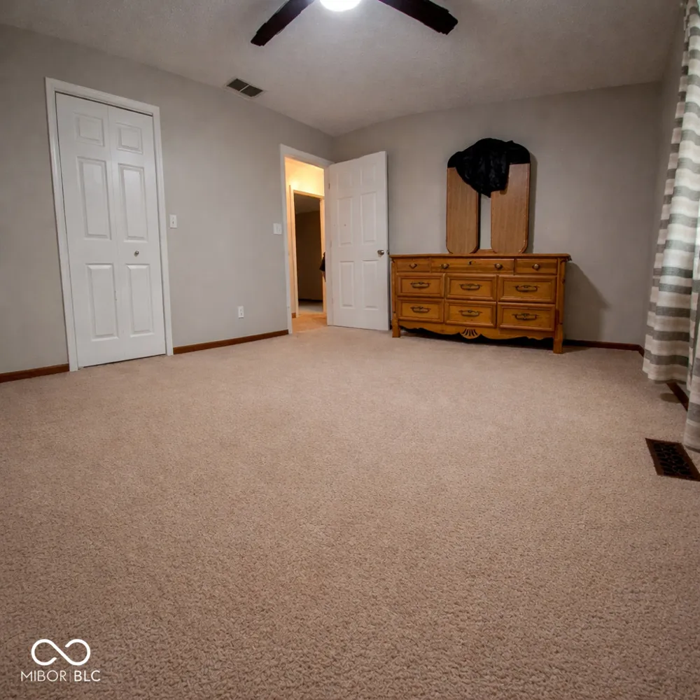 739 E 125 S Williamsport, IN 47993