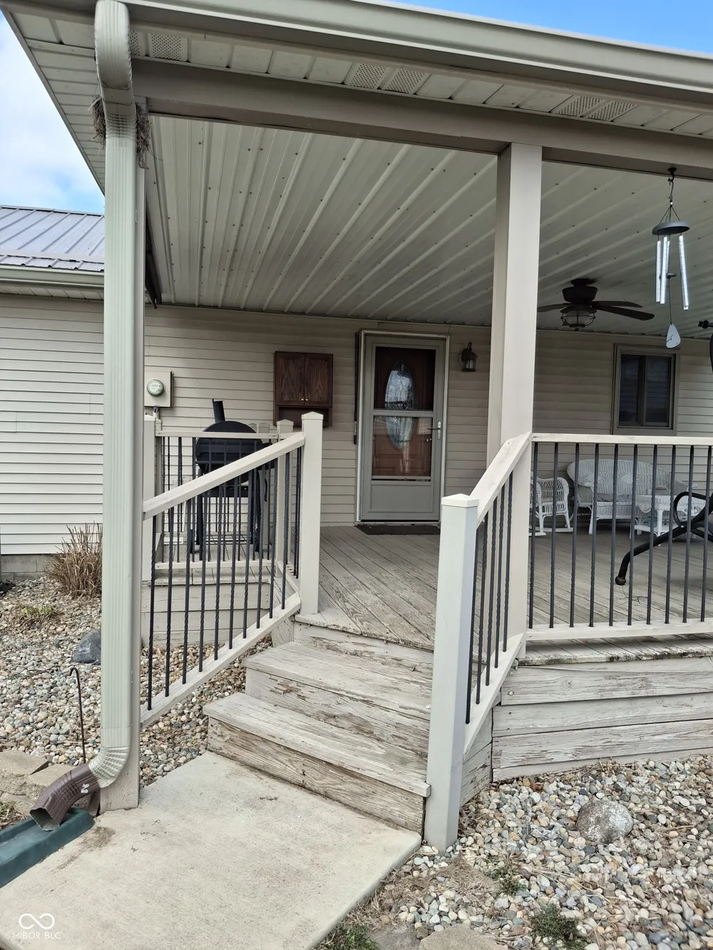 739 E 125 S Williamsport, IN 47993