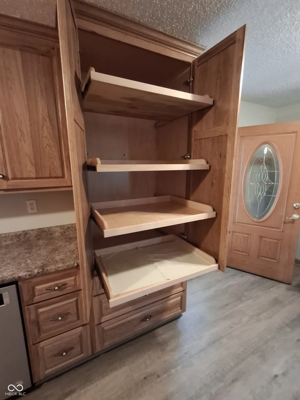 739 E 125 S Williamsport, IN 47993
