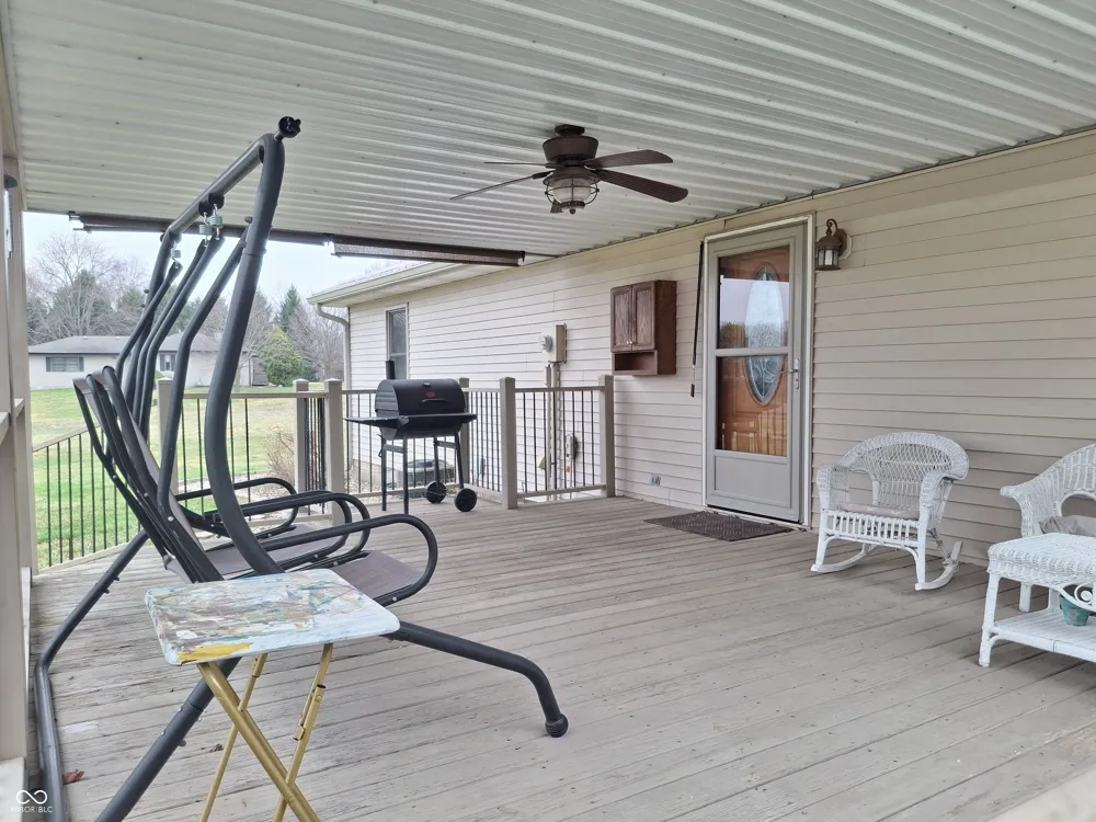 739 E 125 S Williamsport, IN 47993