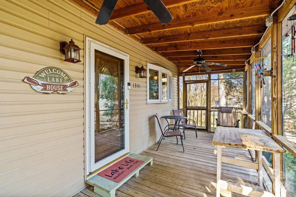 1331 Hickory Point Drive Lexington, NC 27292