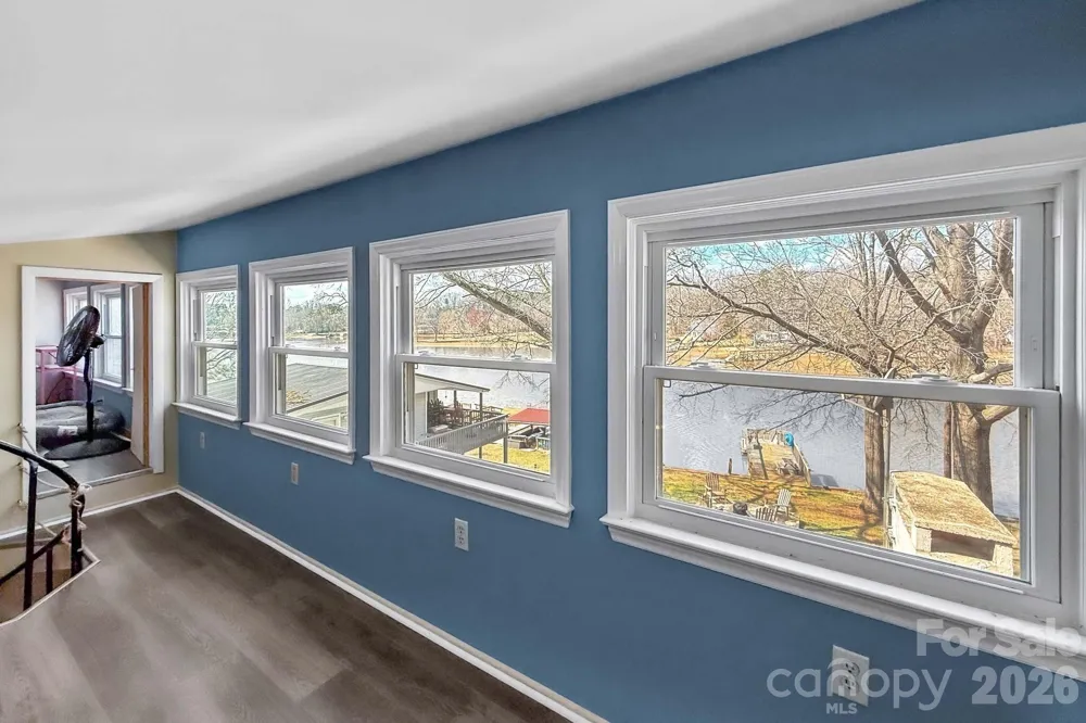 1331 Hickory Point Drive Lexington, NC 27292